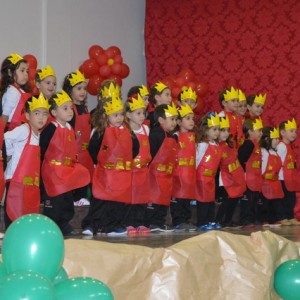 HOMENAGEM DA EDUCAÇÃO INFANTIL ÀS MÃES