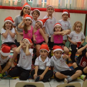 ENTREGA DAS ATIVIDADES DE 2016 E APRESENTAÇÃO DE NATAL