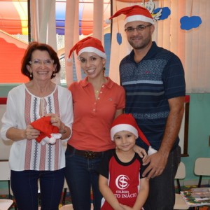 ENTREGA DAS ATIVIDADES DE 2016 E APRESENTAÇÃO DE NATAL