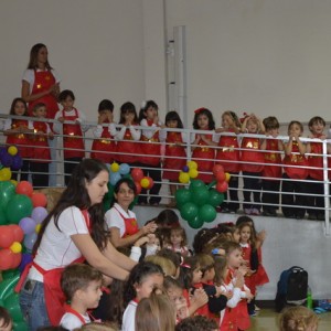 HOMENAGEM DA EDUCAÇÃO INFANTIL ÀS MÃES